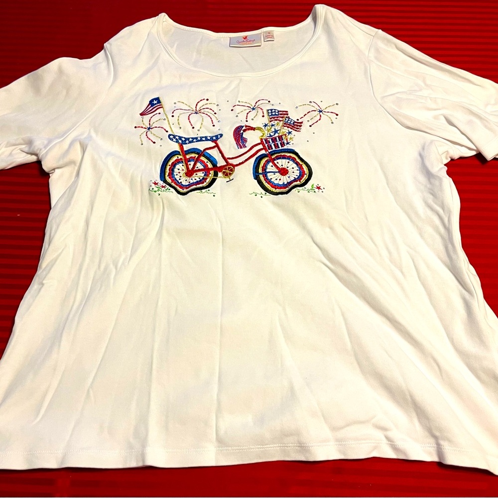 Pre-Owned White Quacker Factory Sequined USA Bicycle 4th of July T-Shirt